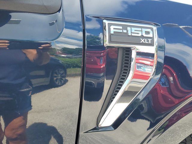 Certified 2022 Ford F150 XLT w/ Equipment Group 302A High image 11