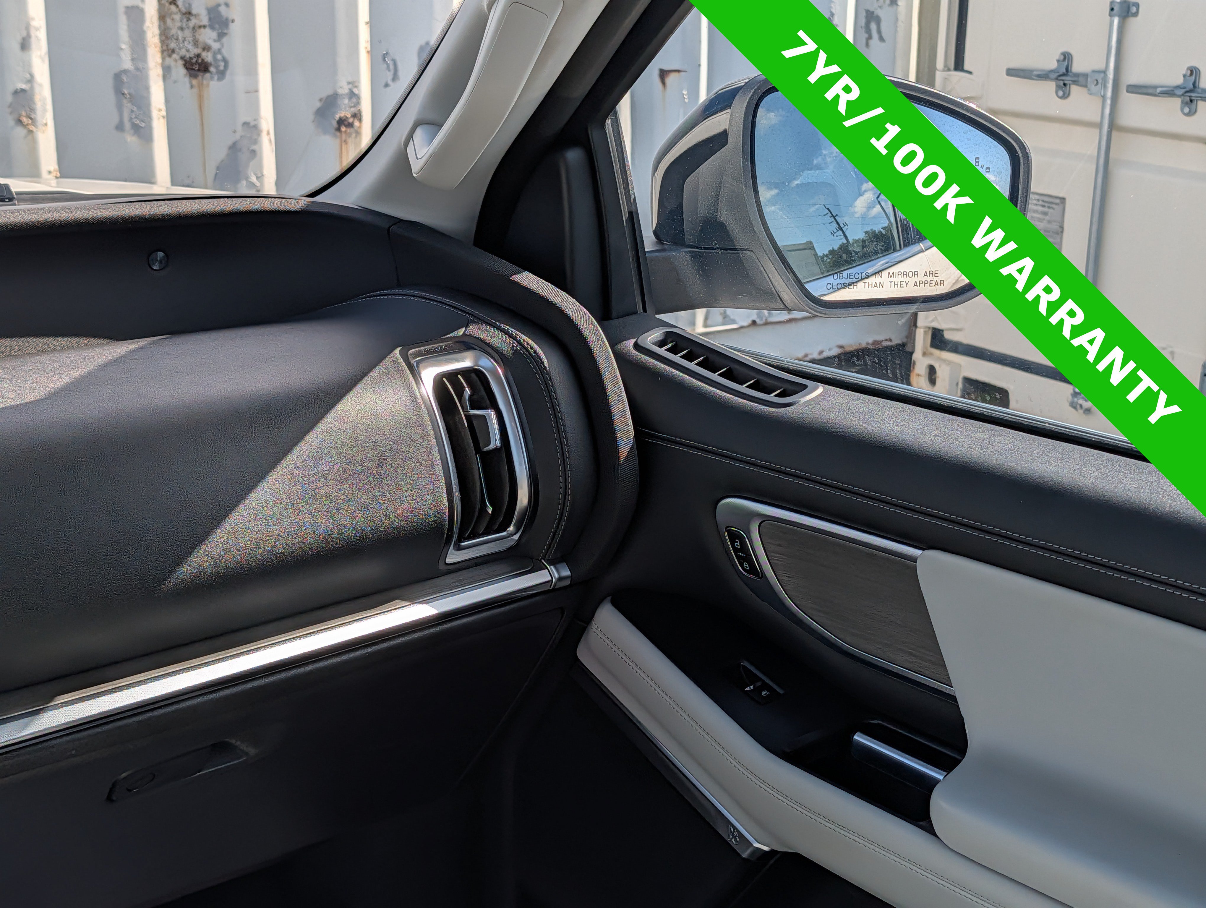 Certified 2025 Ford Expedition Platinum AWD/4WD image 22