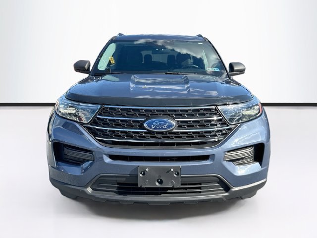 Certified 2021 Ford Explorer XLT AWD/4WD image 3