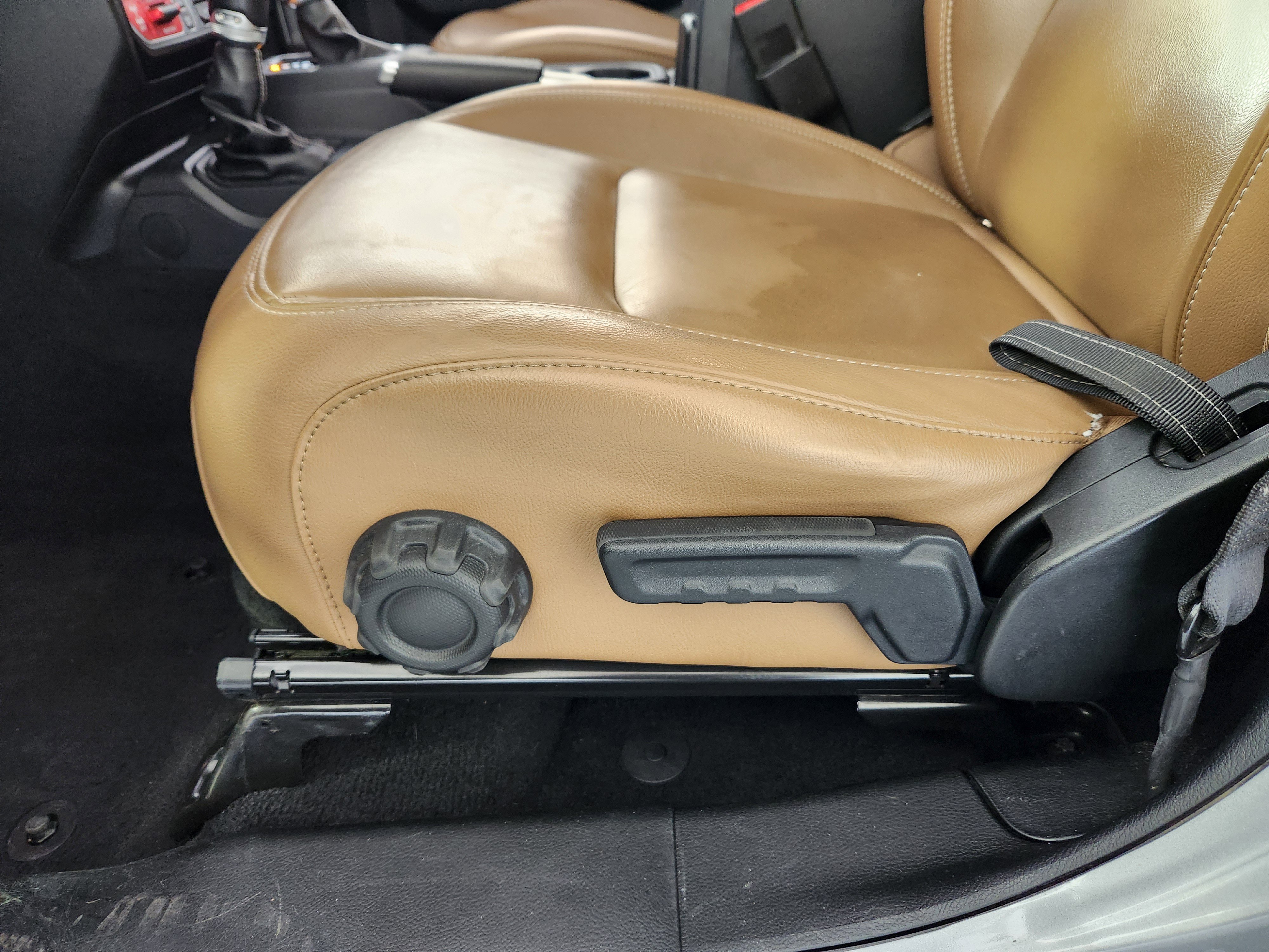 Used 2020 Jeep Gladiator Rubicon w/ Uconnect 4C Nav & Sound Group image 13