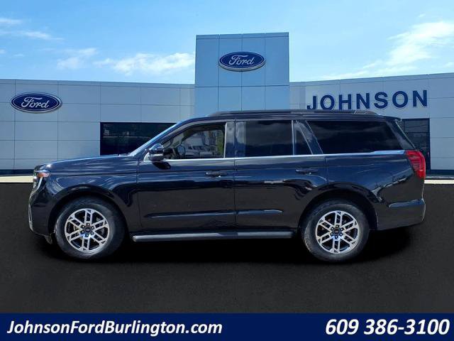 Certified 2025 Ford Expedition Active AWD/4WD image 8
