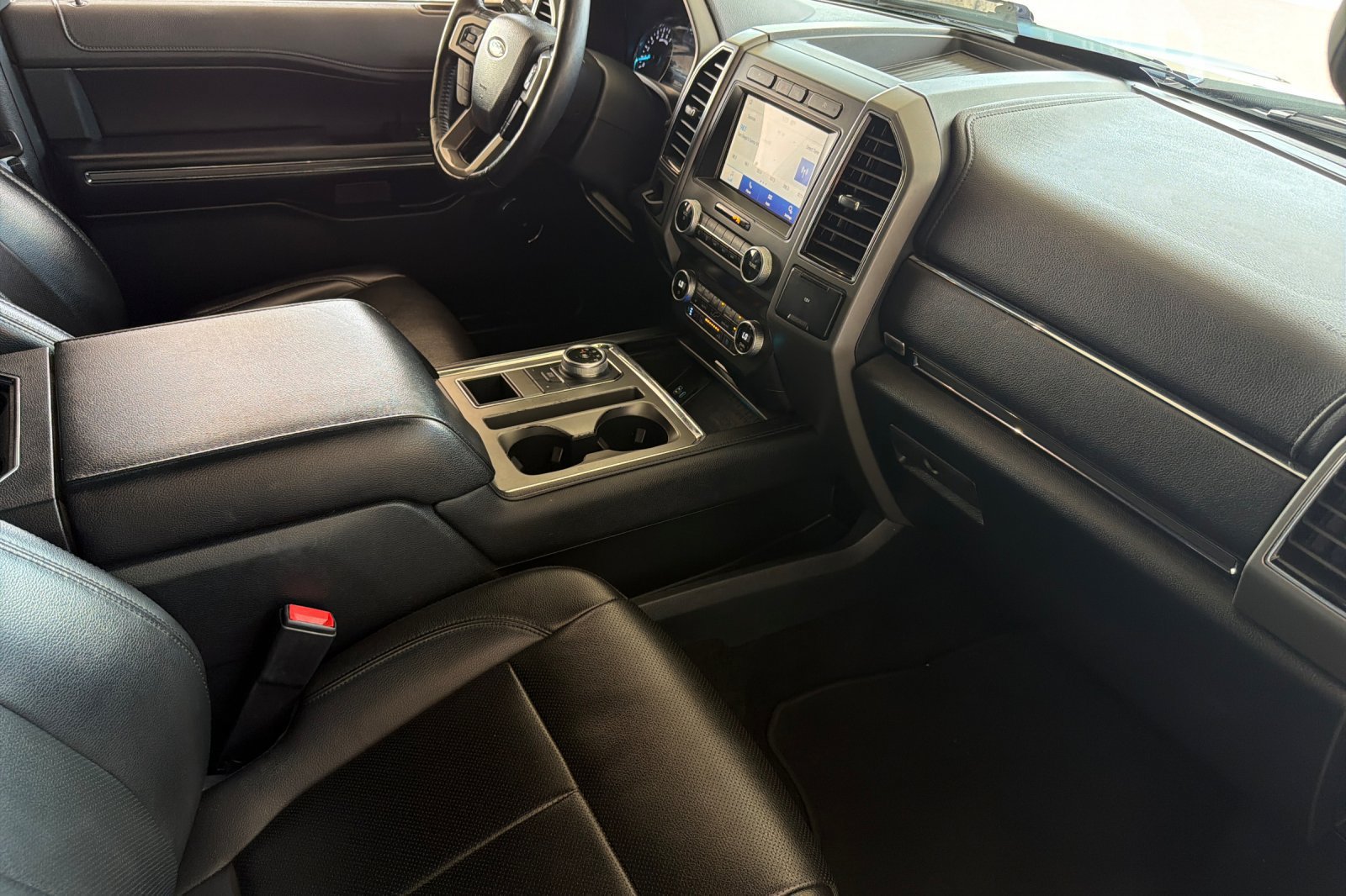 Certified 2021 Ford Expedition XLT RWD image 16