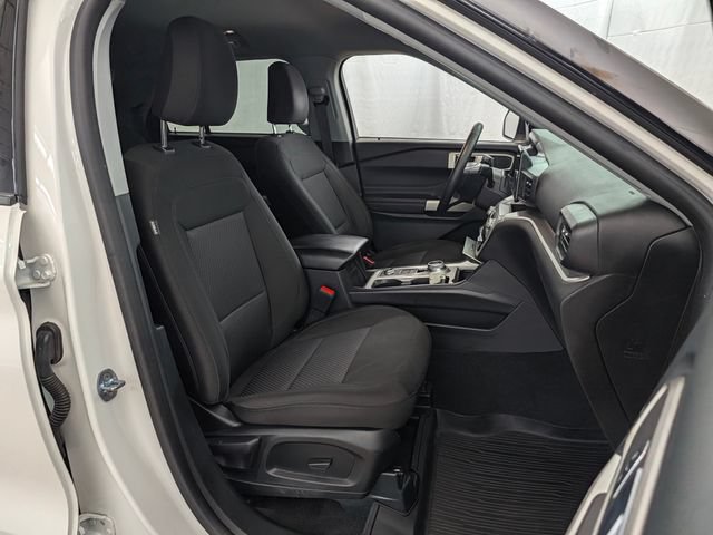 Certified 2023 Ford Explorer XLT w/ Class IV Trailer Tow Package AWD/4WD image 19