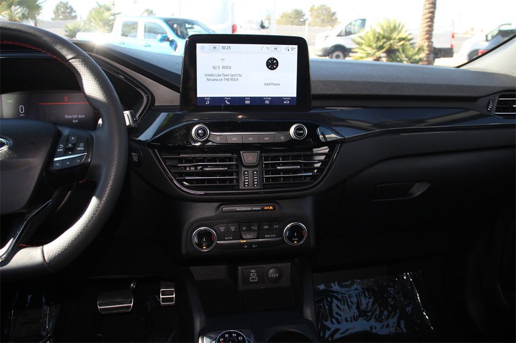 Certified 2024 Ford Escape ST-Line w/ Equipment Group 301A image 18