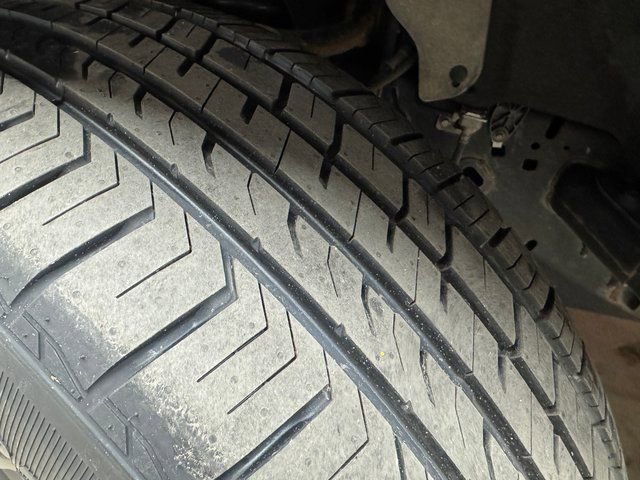 Certified 2021 Ford F150 XLT w/ Equipment Group 302A High image 31