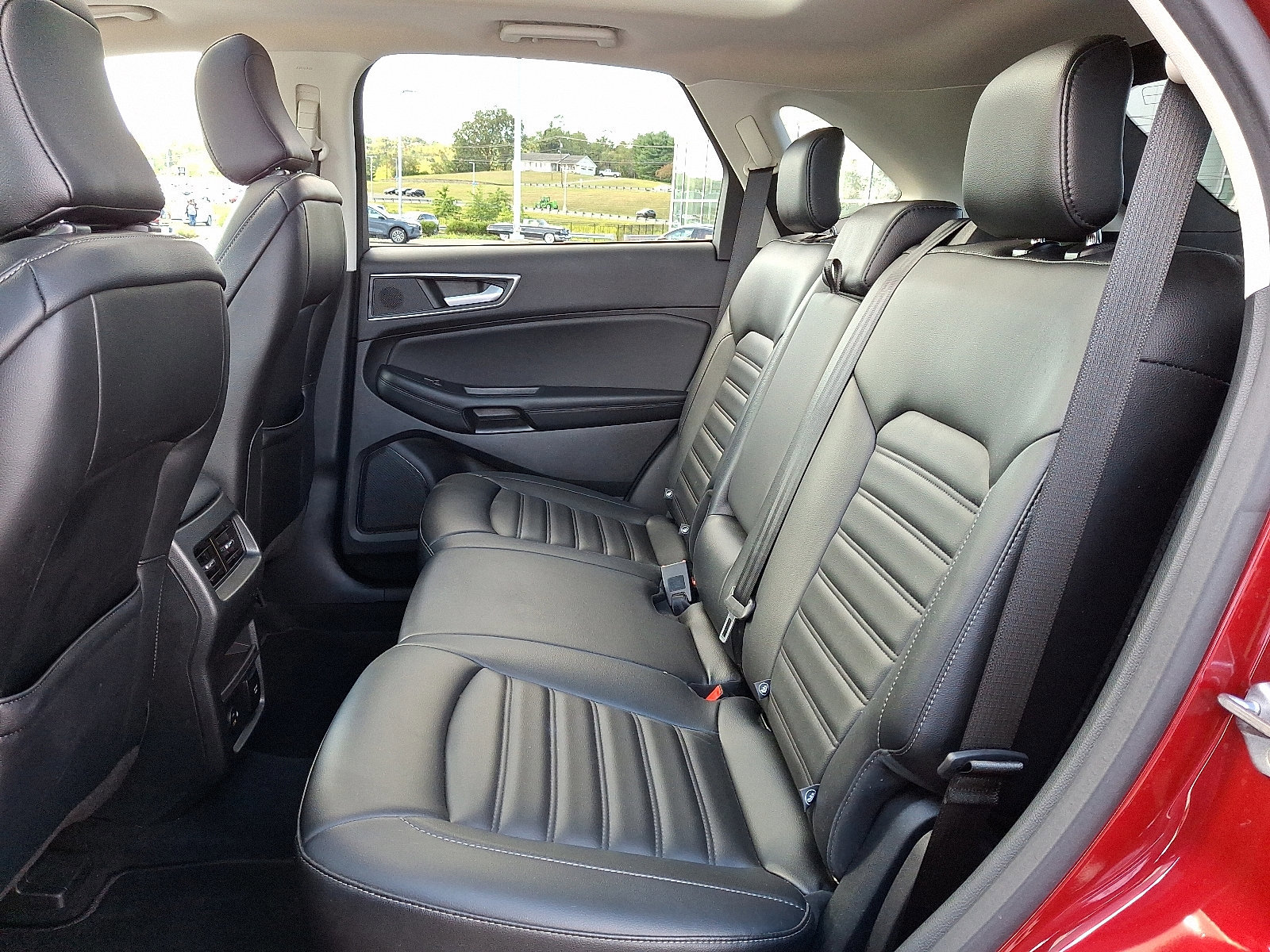 Certified 2022 Ford Edge SEL w/ Convenience Package image 10