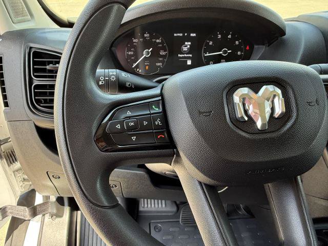 Used 2025 RAM ProMaster 2500 w/ Convenience Group FWD image 14