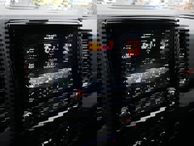 Used 2023 Nissan Frontier PRO-4X w/ Pro-4X Premium Package image 29