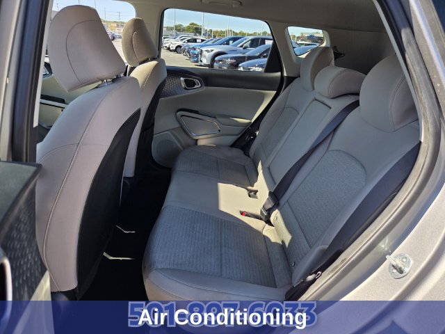 Used 2023 Kia Soul EX FWD image 11