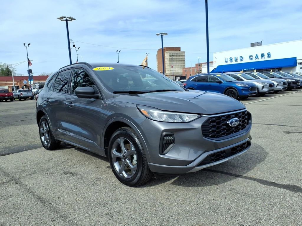 Certified 2024 Ford Escape ST-Line w/ Tech Pack #1 image 3