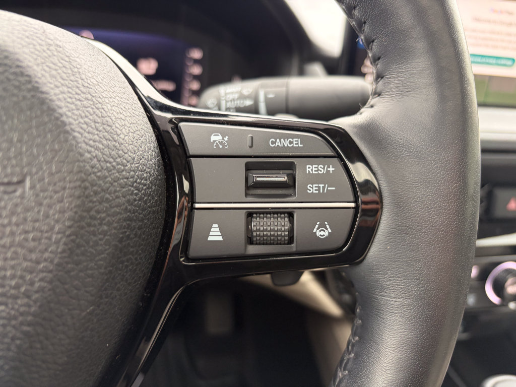 Used 2025 Honda Accord Touring image 27