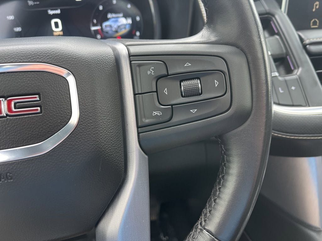 Used 2023 GMC Yukon SLT AWD/4WD image 31