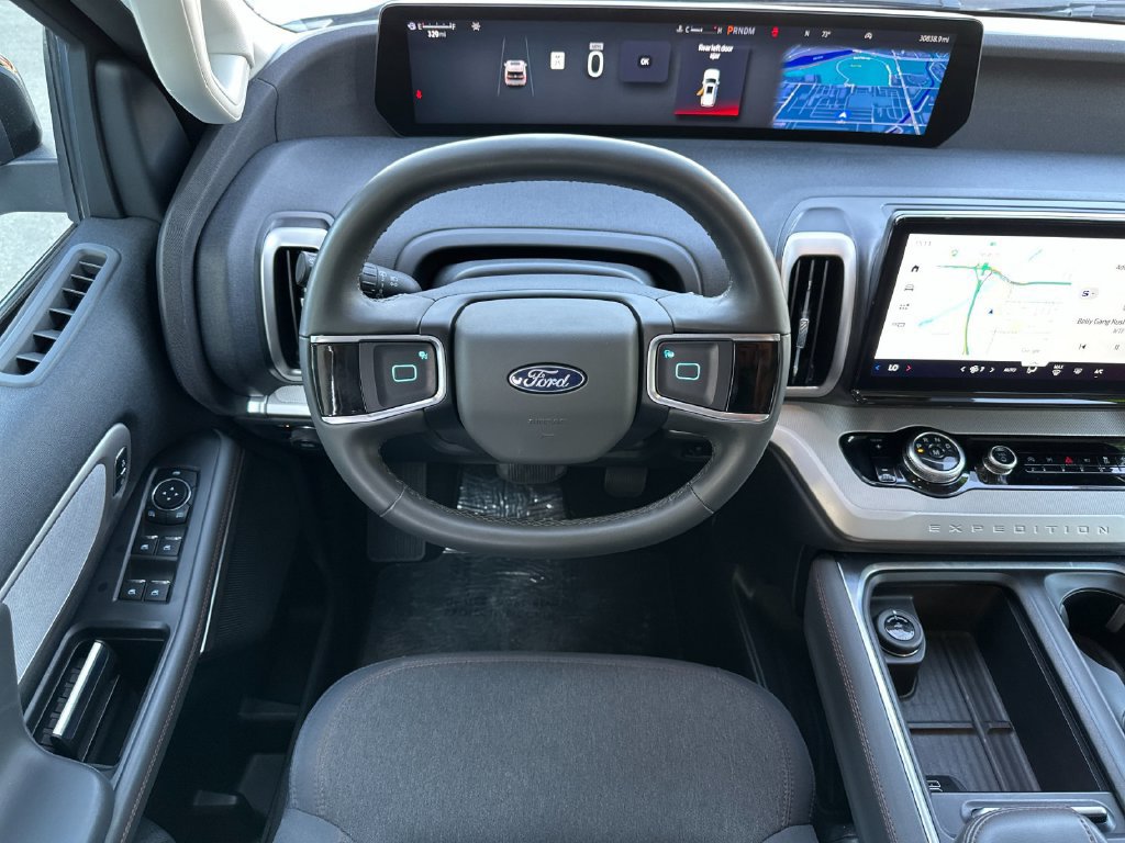 Certified 2025 Ford Expedition Max Active AWD/4WD image 13