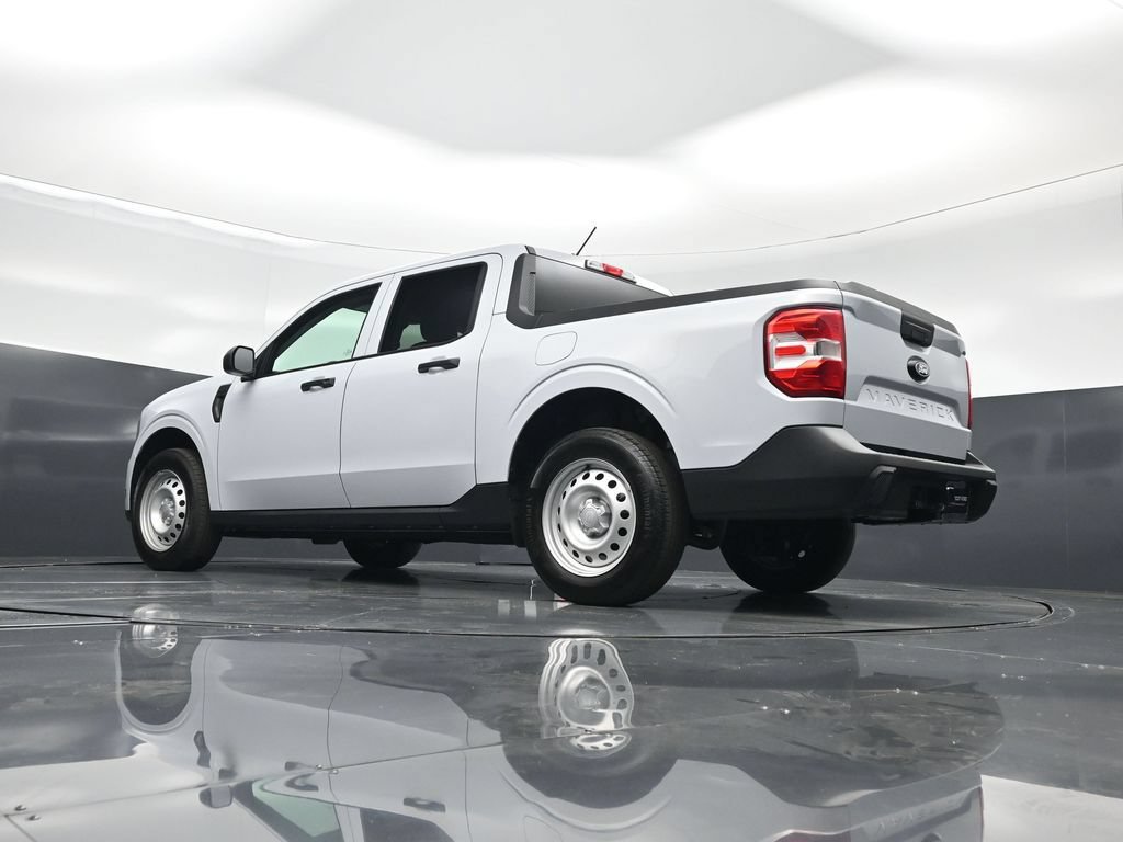 Certified 2025 Ford Maverick XL FWD image 46