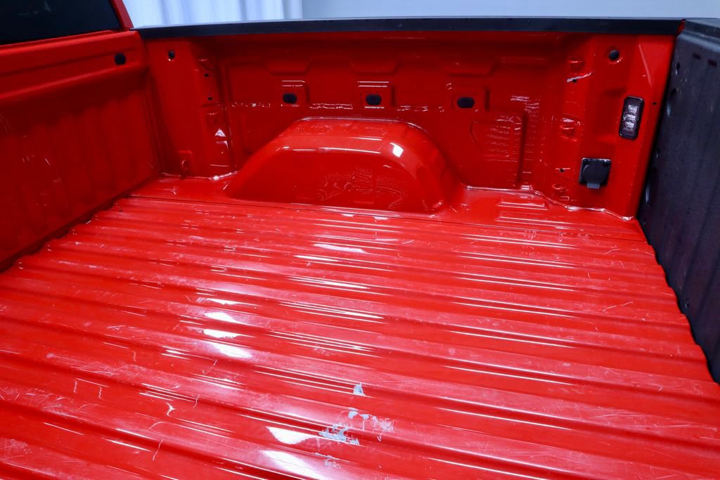 Used 2023 Chevrolet Silverado 1500 LT image 14