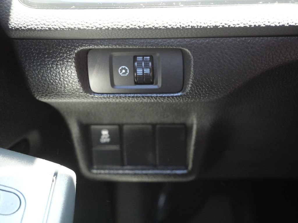 Used 2025 Honda Civic Sport image 24