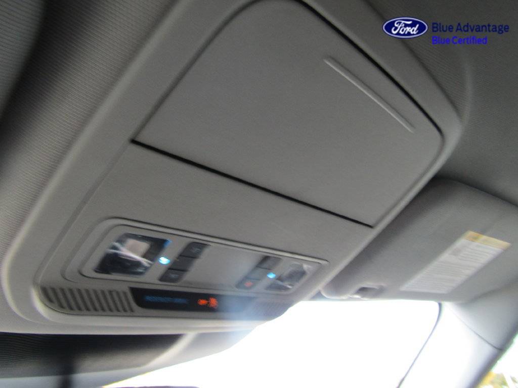 Certified 2021 Ford Explorer Limited w/ Equipment Group 301A AWD/4WD image 31