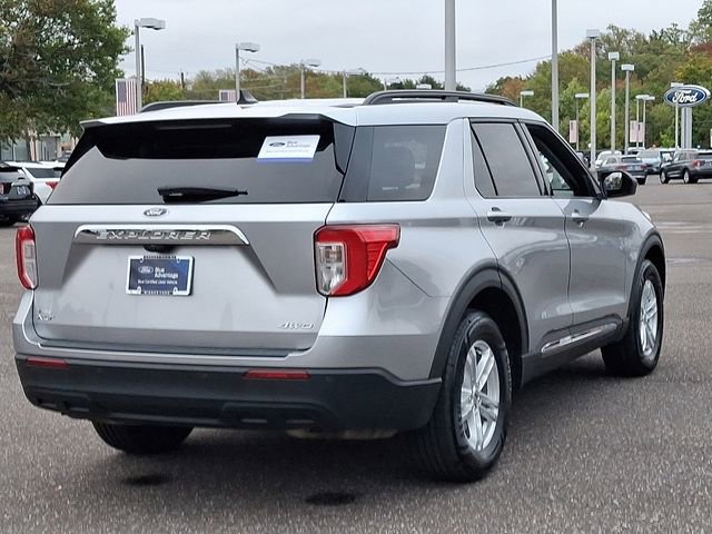 Certified 2022 Ford Explorer XLT AWD/4WD image 6