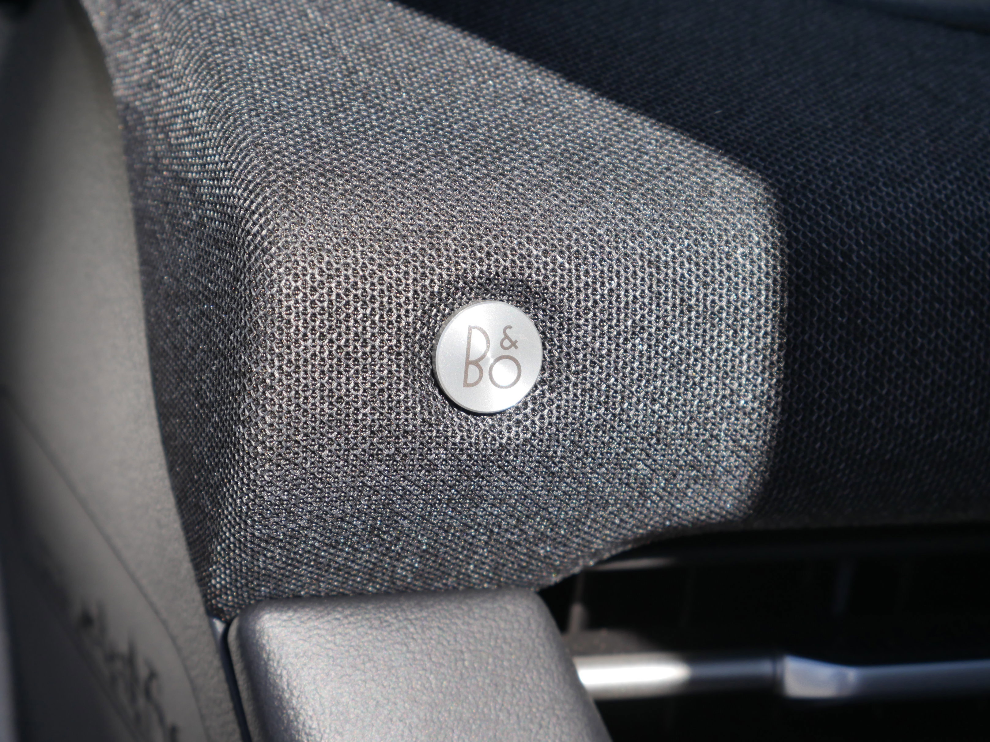 Certified 2025 Ford Explorer ST image 11