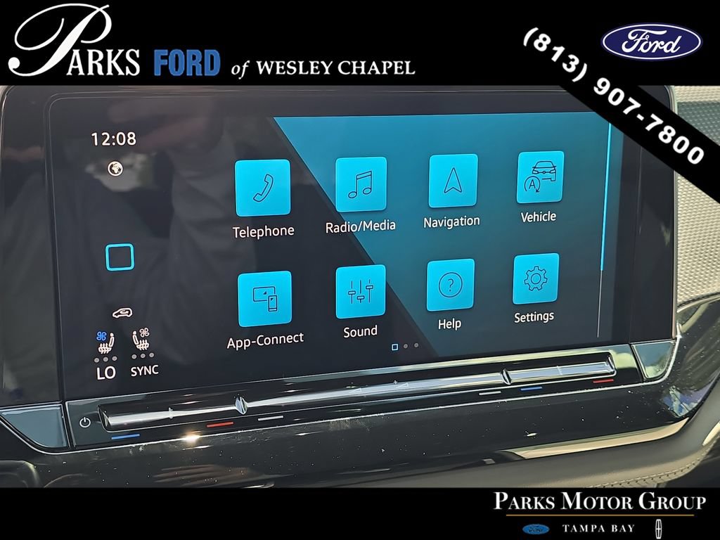 Used 2024 Volkswagen Atlas Cross Sport SEL R-Line AWD/4WD image 22