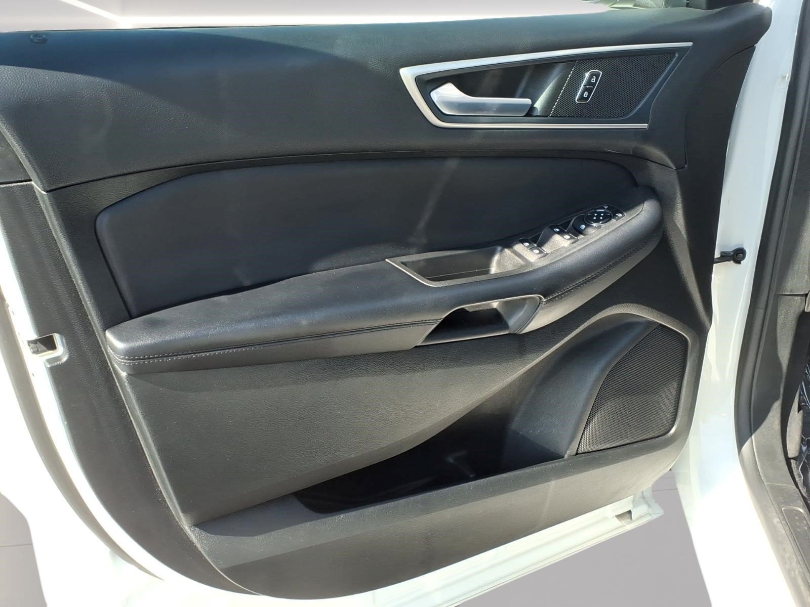 Certified 2023 Ford Edge SEL w/ Convenience Package AWD/4WD image 8