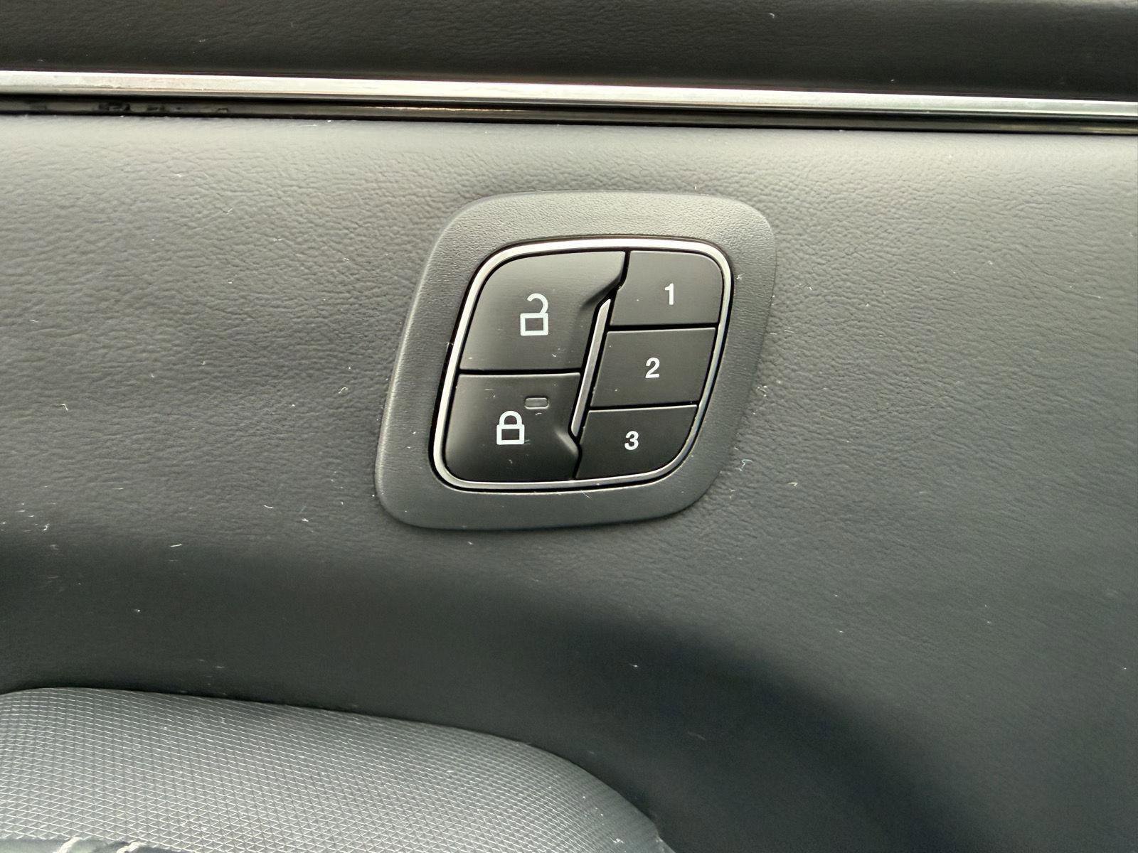 Certified 2024 Ford Mustang Mach-E Premium image 36