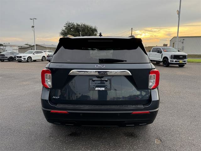 Certified 2023 Ford Explorer XLT image 4