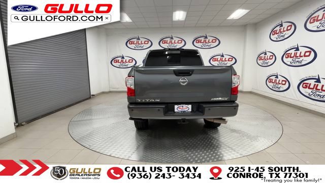 Used 2018 Nissan Titan PRO-4X w/ Pro-4x Convenience Package AWD/4WD image 7