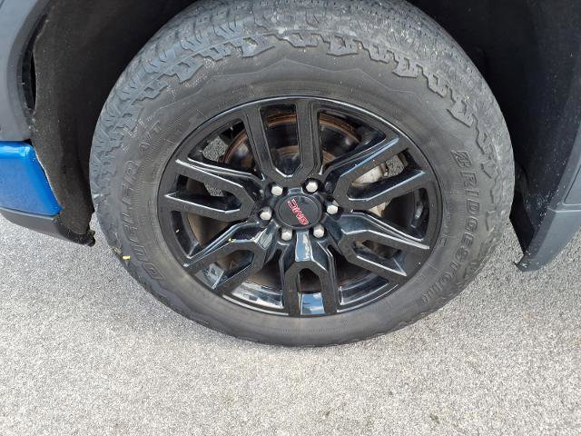 Used 2022 GMC Sierra 1500 Elevation w/ Preferred Package AWD/4WD image 5
