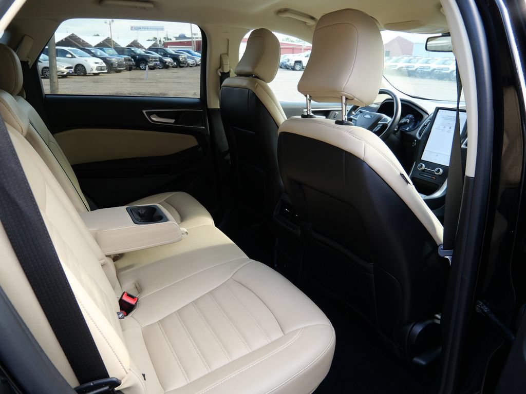Certified 2024 Ford Edge SEL AWD/4WD image 13