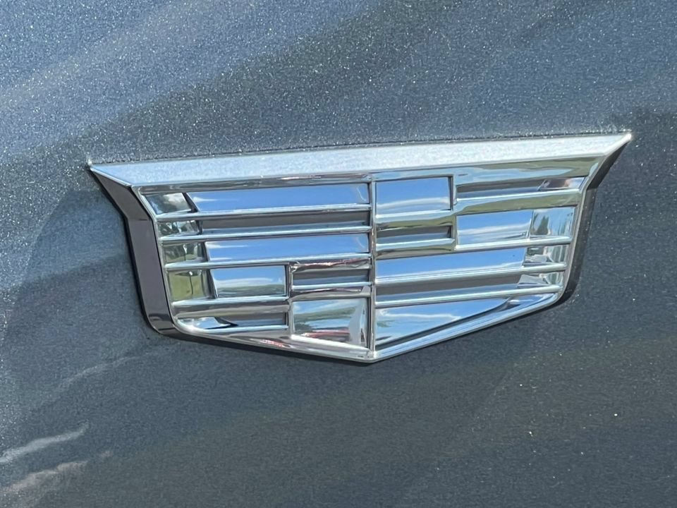 Used 2023 Cadillac XT4 Sport w/ Cold Weather Package AWD/4WD video 2
