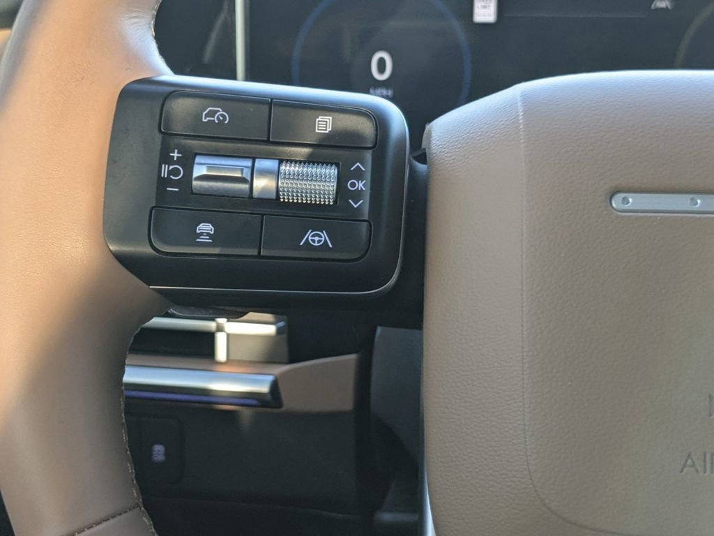 Used 2025 Hyundai Santa Fe Limited image 29