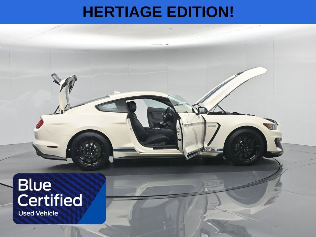 Certified 2020 Ford Mustang Shelby GT350 w/ Technology Package RWD image 3
