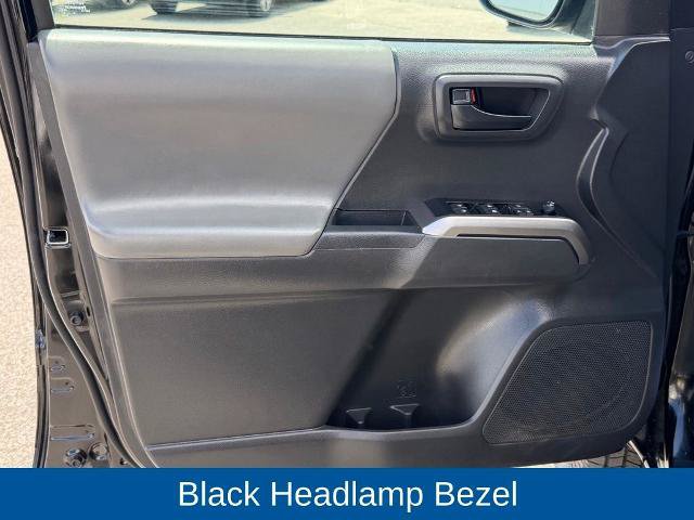 Used 2023 Toyota Tacoma SR5 AWD/4WD image 12