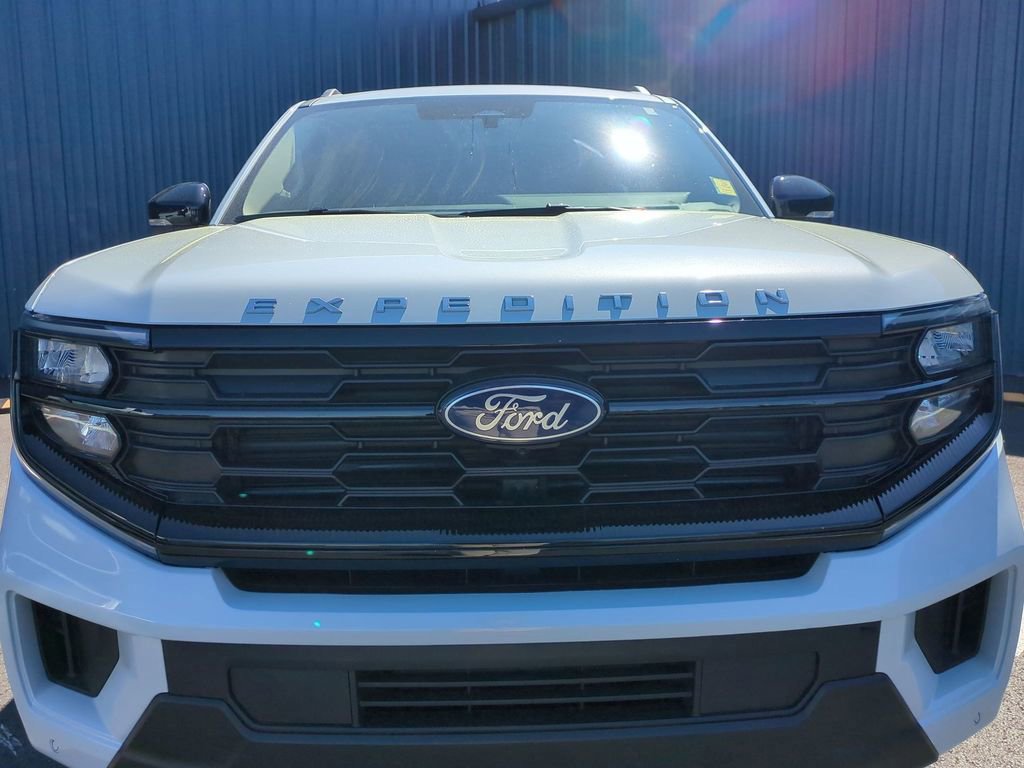 Certified 2025 Ford Expedition Max Active image 9
