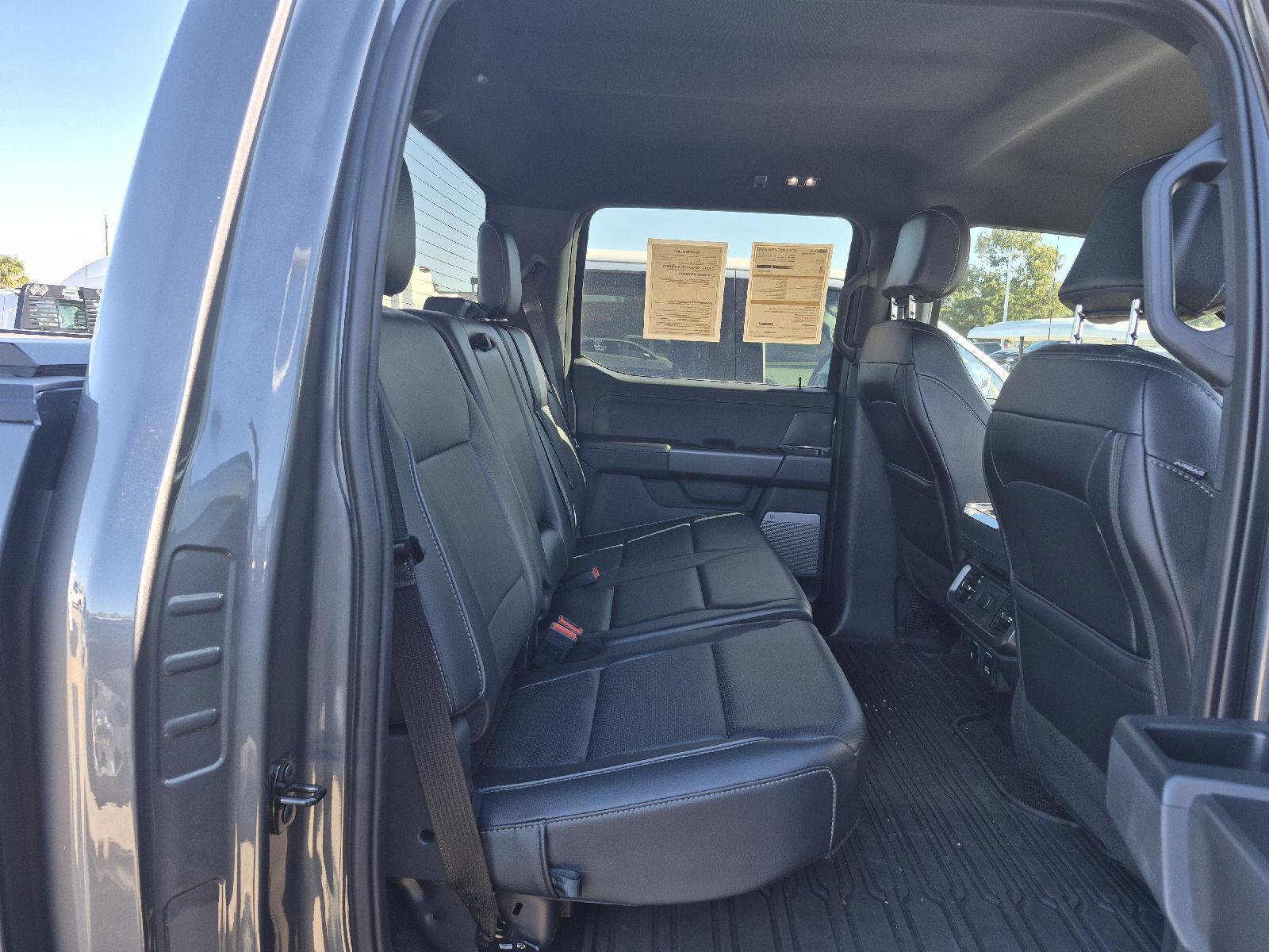 Certified 2025 Ford F150 Lariat w/ FX4 Off-Road Package image 30