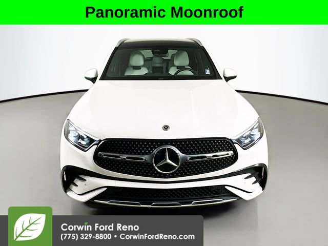 Used 2023 Mercedes-Benz GLC 300 4MATIC image 2