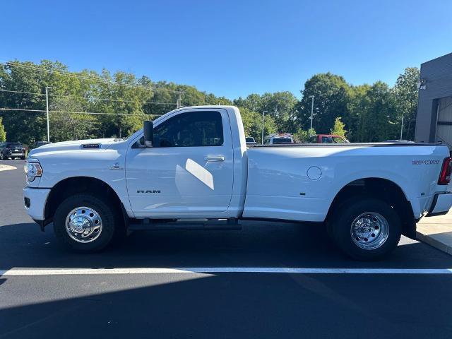 Used 2022 RAM 3500 Big Horn w/ Level C Equiment Group AWD/4WD image 11