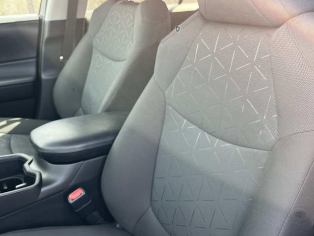 Used 2024 Toyota RAV4 XLE image 28