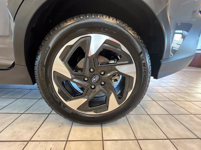Used 2024 Subaru Crosstrek 2.5i Limited w/ Crosstrek Mirror Package AWD/4WD image 26