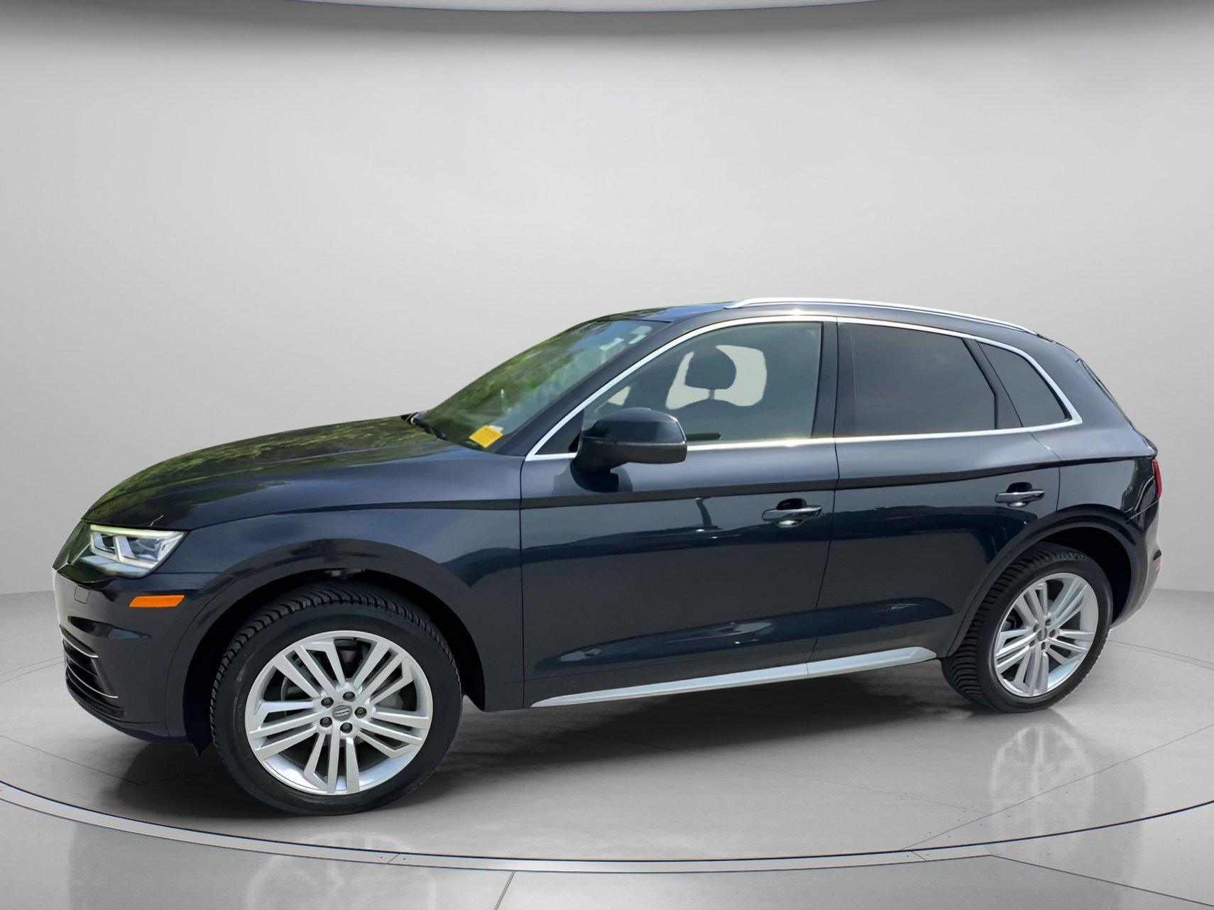 Used 2018 Audi Q5 2.0T Premium Plus w/ Premium Plus Package image 6