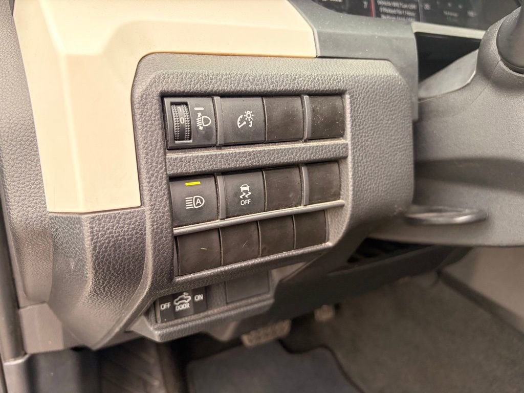 Used 2024 Toyota Tacoma TRD Off-Road AWD/4WD image 16