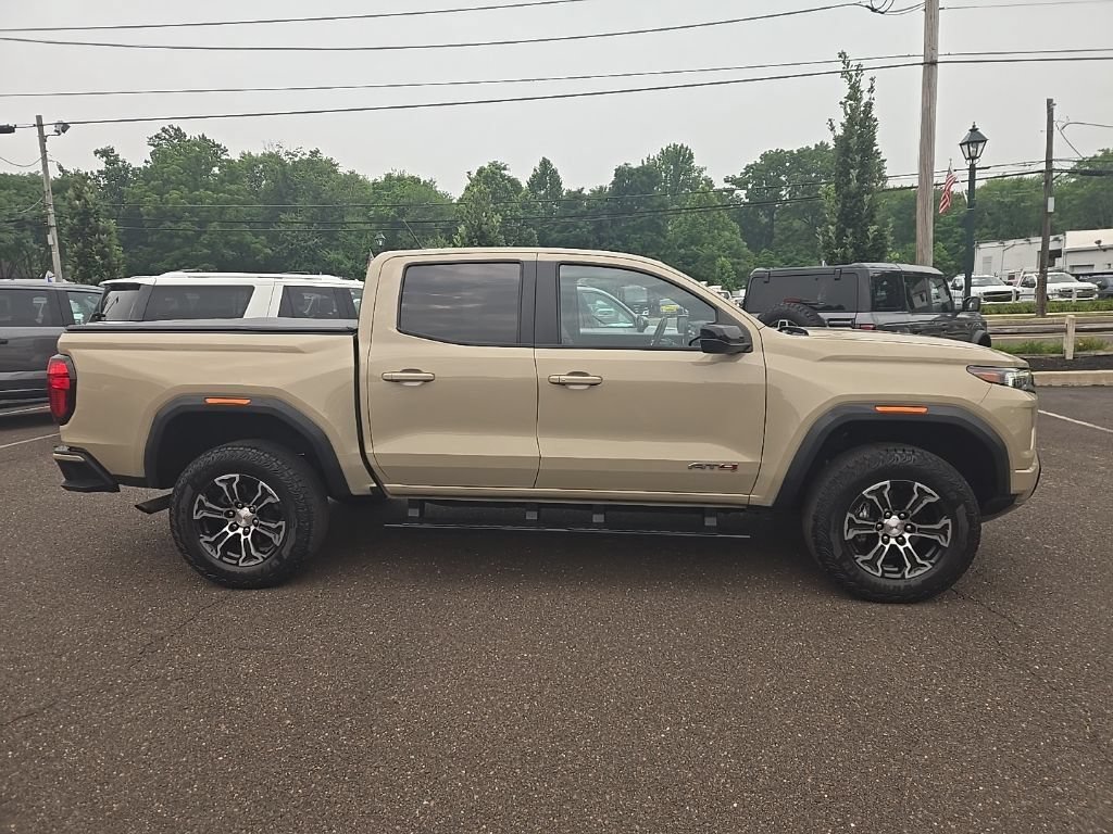 Used 2023 GMC Canyon AT4 AWD/4WD image 13