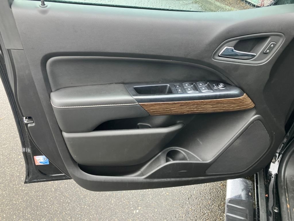 Used 2017 GMC Canyon Denali image 16