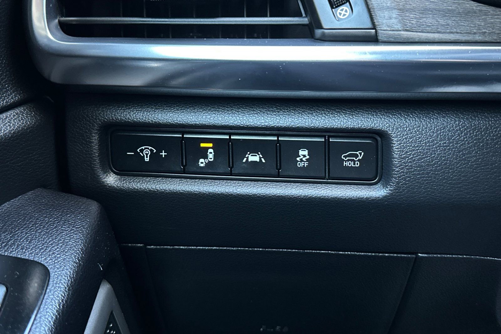 Used 2022 Kia Telluride EX w/ Towing Package FWD image 30