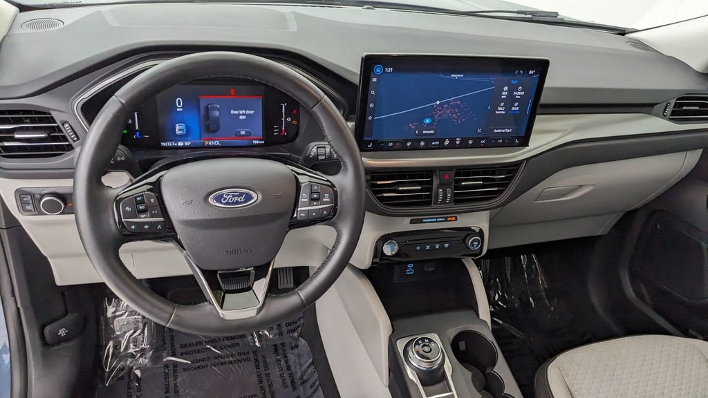 Certified 2023 Ford Escape Active w/ Tech Pack #1 AWD/4WD image 3