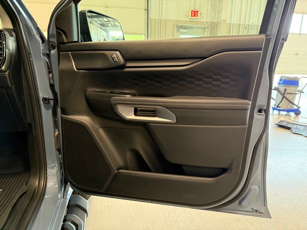 Certified 2024 Ford Ranger XLT w/ Technology Package RWD image 29