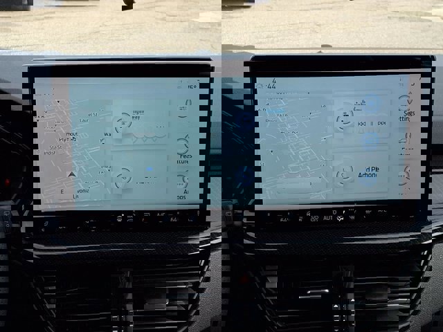 Certified 2024 Ford Escape ST-Line w/ Tech Pack #1 image 13