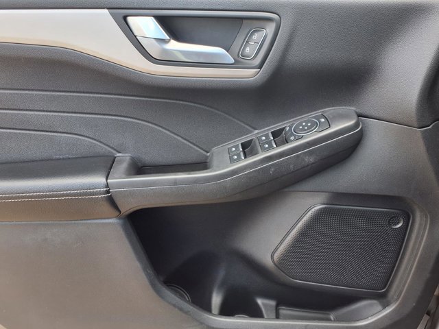 Certified 2021 Ford Escape SEL AWD/4WD image 18