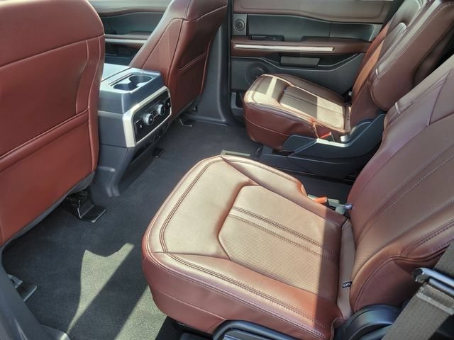 Certified 2024 Ford Expedition Limited RWD image 17